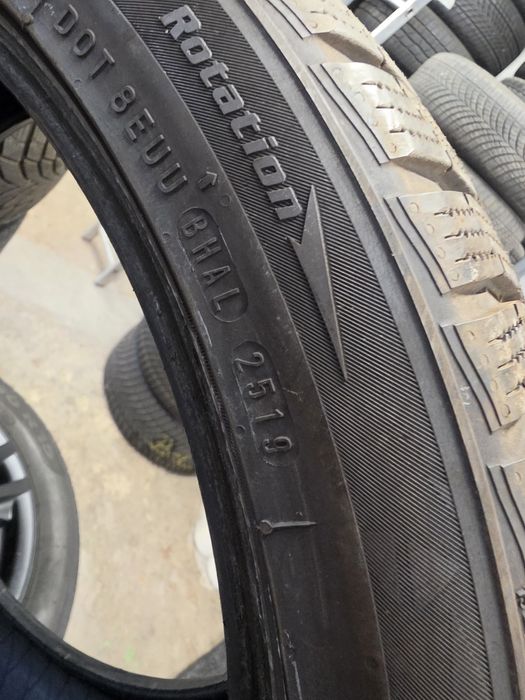 4 бр зични 245/40/19 Nexen