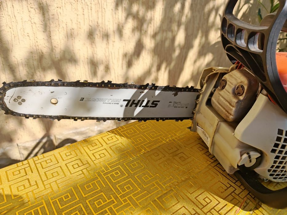 Vând drujbă Stihl  ms211