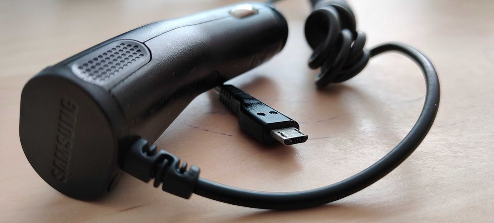 Incarcator auto Samsung micro-usb