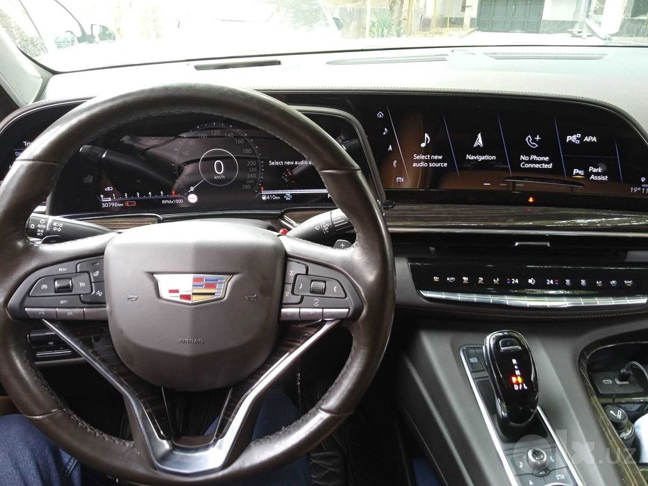 Cadillac Escalade 600
