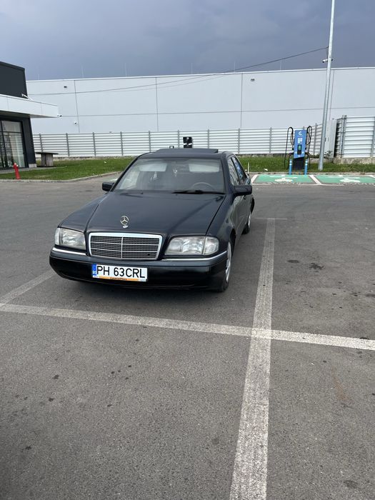 Mercedes-Benz C-Class 1996 benzină, 2.426 € — imagine 1