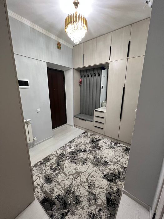 Квартира сотилади