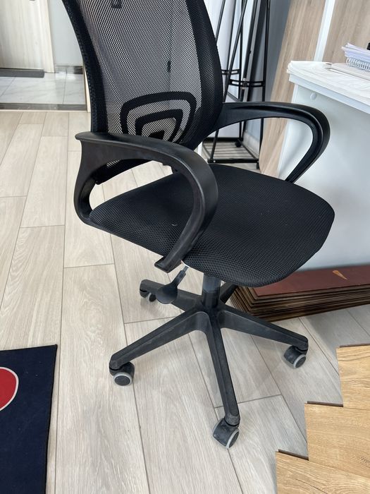 Кресло офисное, кресло обычное