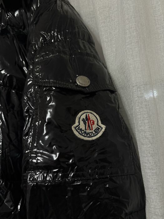 geaca moncler.