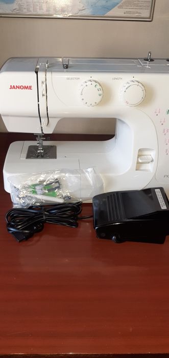 Швейная машинка JANOME