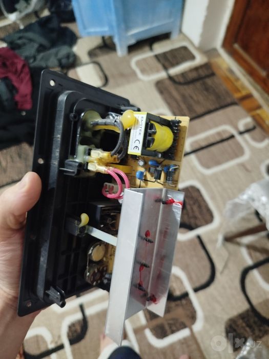 Microlab усилитель sotiladi