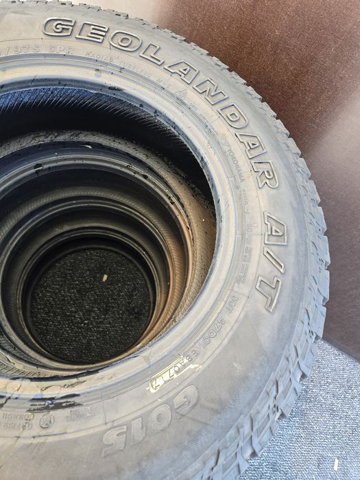 215 75 15 bridgestone m+s A/T