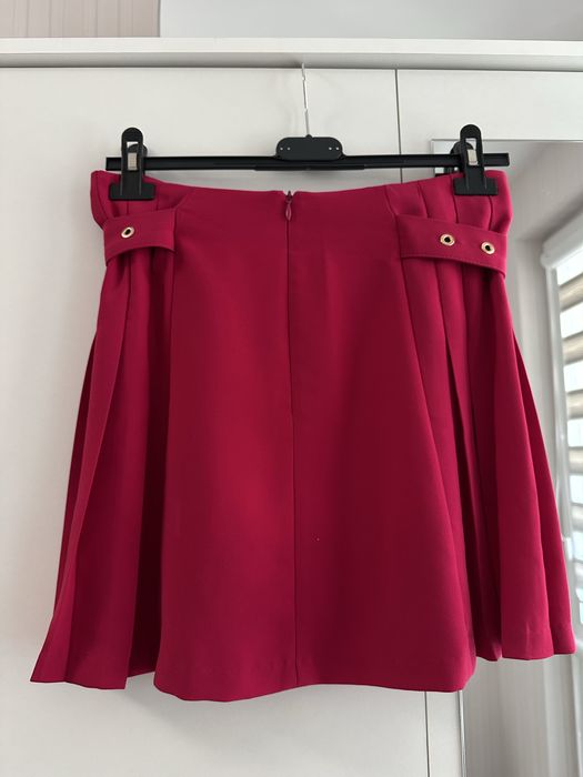 Цикламена пола ZARA – S размер