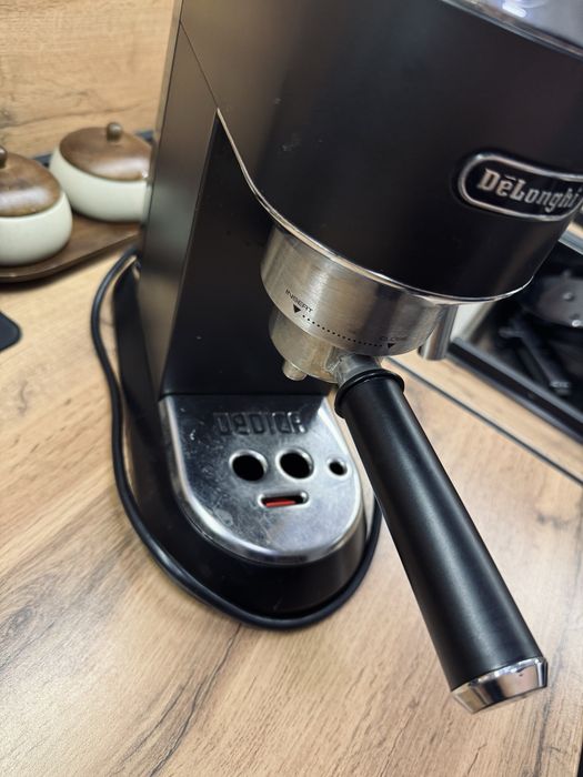 Кофеварка delonghi 685