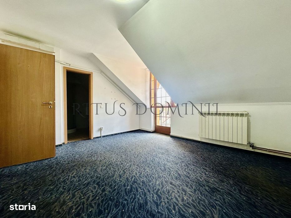 Casa de Închiriat Ultracentrala, 12 Camere, 10 Bai, 6 Parcari