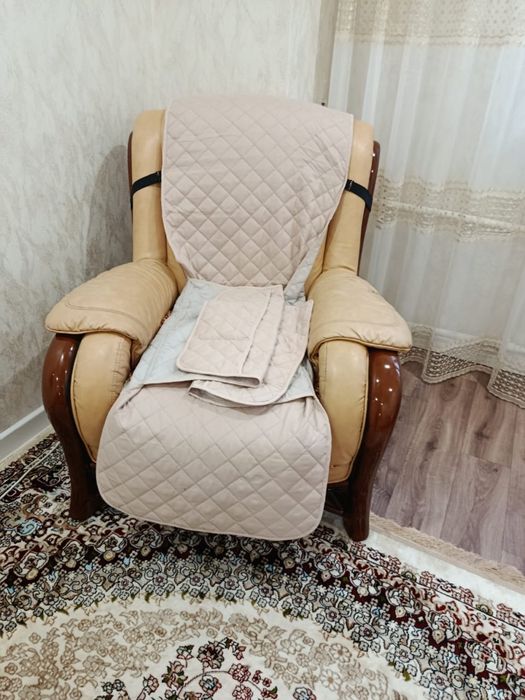 Три в одном шкаф диван кресло