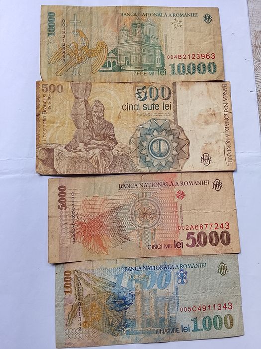 Diferite bancnote vechi