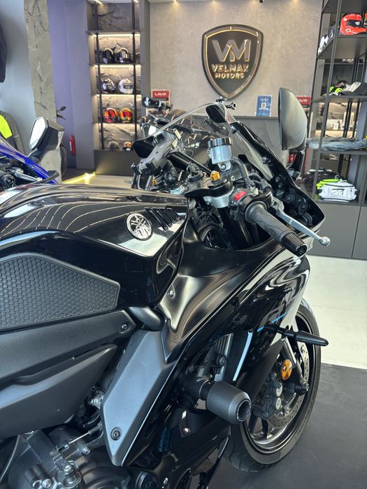 Yamaha YZF-R7 2022