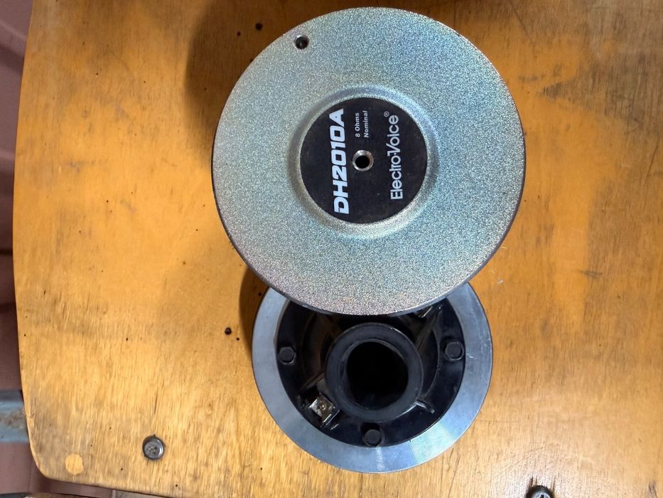 Electro voice DH2010A