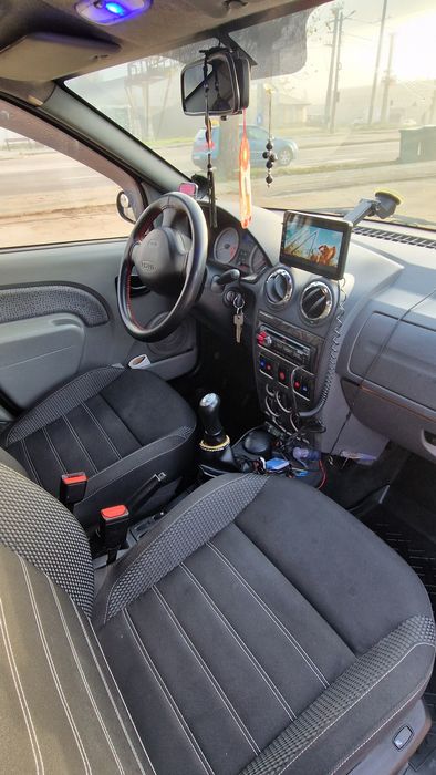 Vând Dacia Logan 1.6 mpi cu Gpl omologat