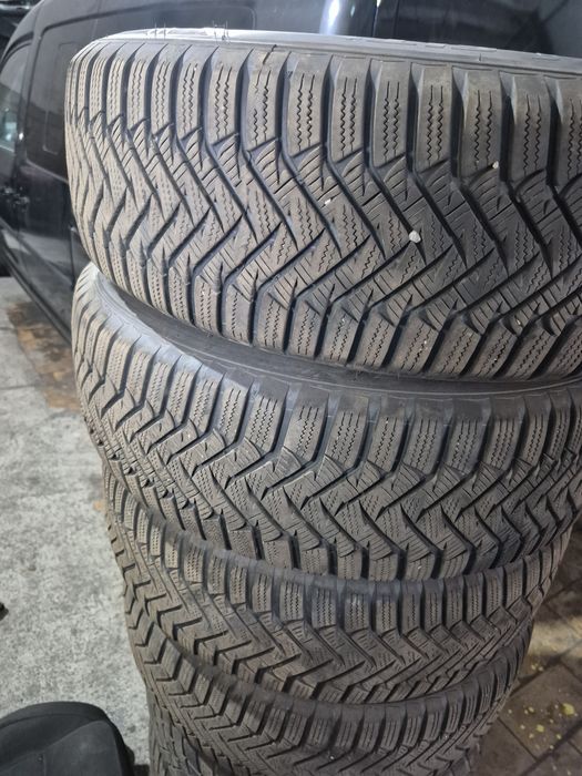 Cauciucuri duster 215-65-16 iarna