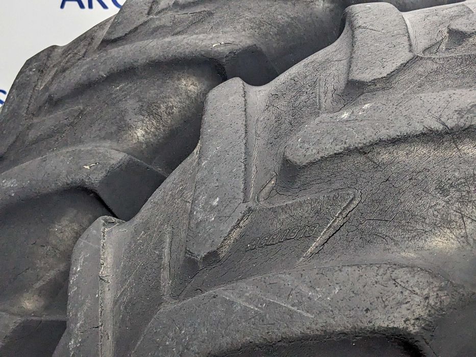 Pereche 2 anvelope 13.6/R24 (340/85/R24) Michelin (cod P100294A)