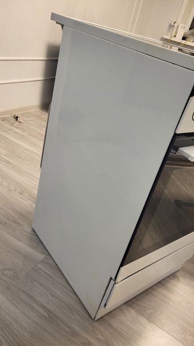 Продам электроплиту