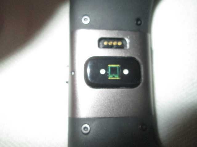 Fitbit Surge GPS смарт часовник.