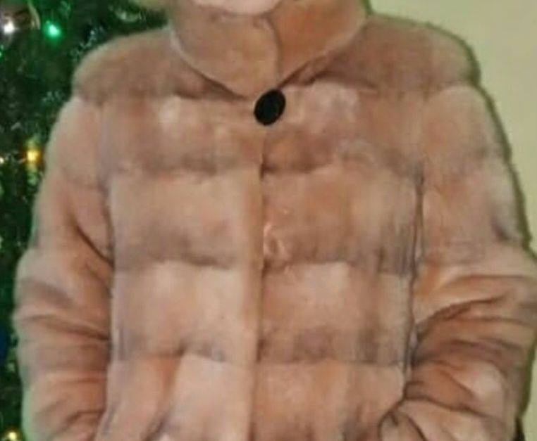 Продам норковую шубу