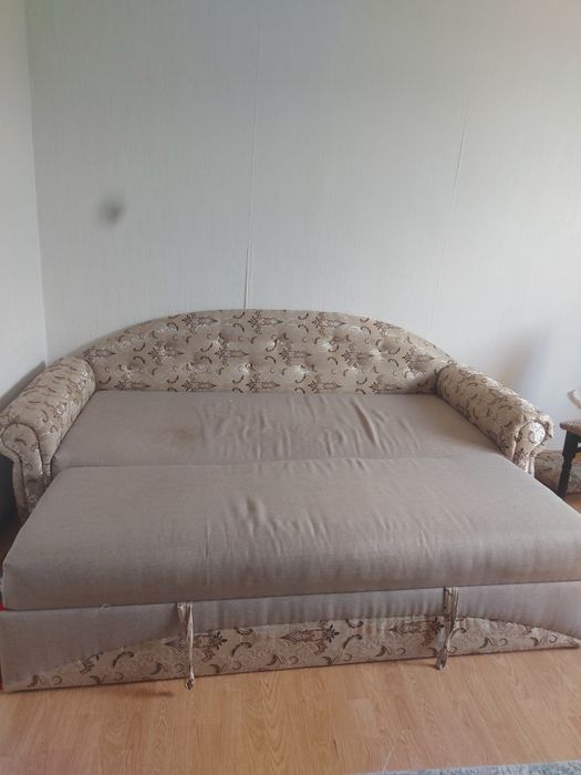 Продам диваны и кровать
