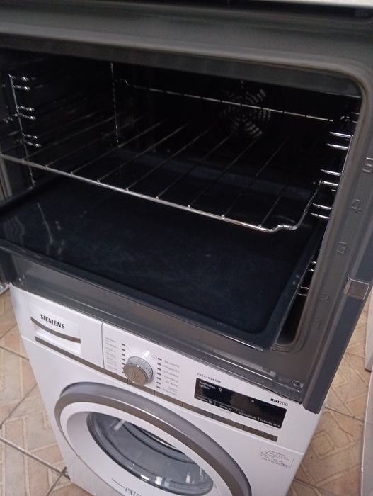 Иноксова фурна за вграждане Bosch Made in Germany 2 години гаранция!