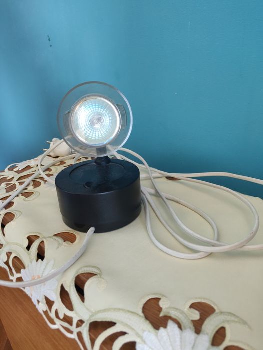 Veioză de sticlă si cu bec LED