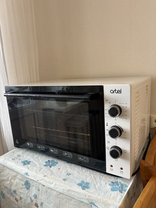 Электрический печь Artel