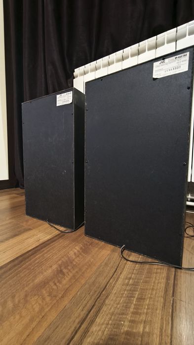 Boxe JVC SP-X220 BKE pe 3 căi 8 ohmi 60-120 W impecabile