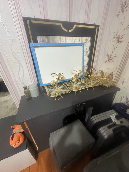 Продаётся спальная мебель