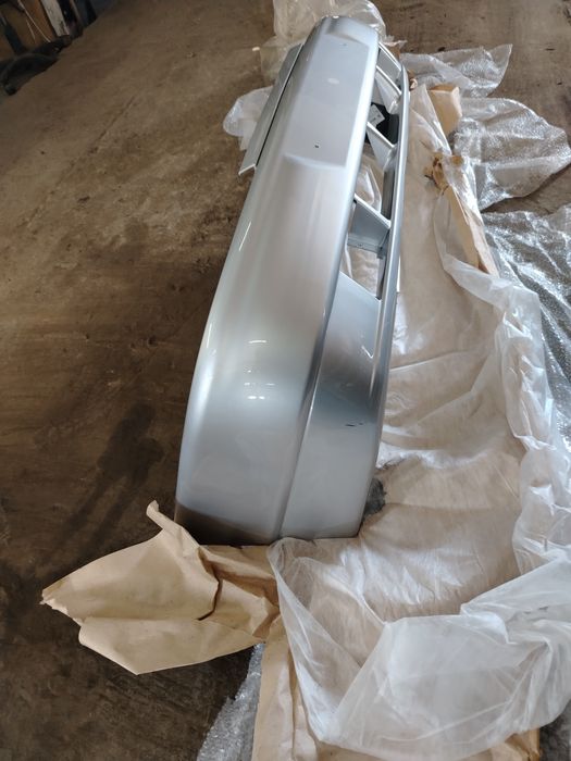 Продам бампер ваз 2110 новый.