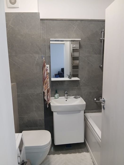 Apartament 2 camere tip studio de inchiriat