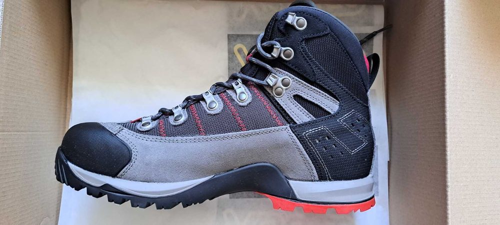 Обувки Планина Преход Asolo Fugitive 42 Туристически Високи Летни