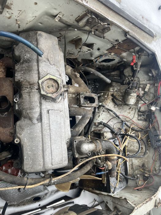 Москвич по запчастям