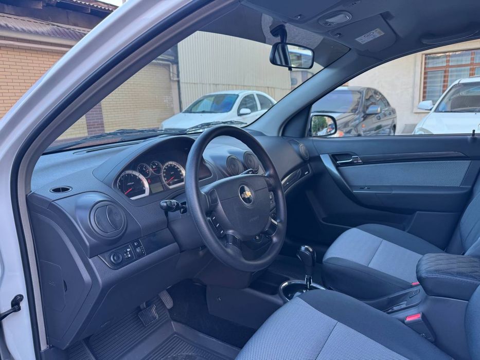 Chevrolet nexia 3