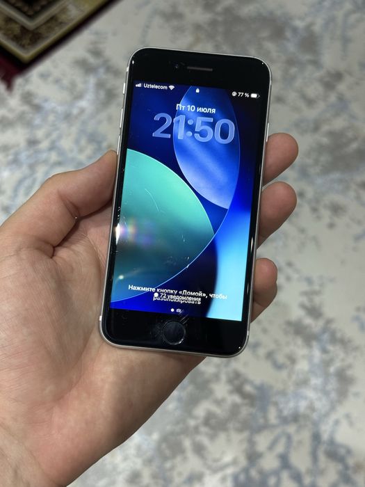 iPhone se 2020 64 gb