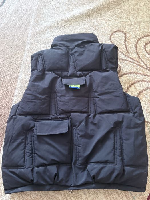 Продам безрукавку