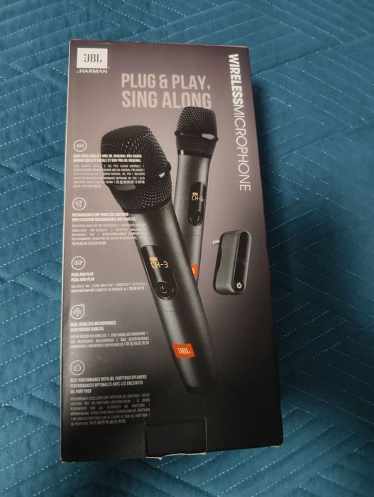 Беспроводной микрофон JBL новый