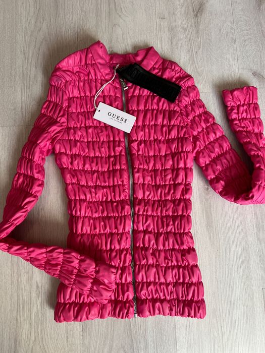 Дамско кожено яке Guess