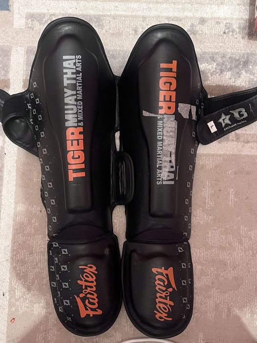 Шиток муай тай для