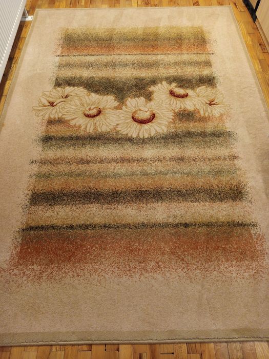 Килими  Икеа,  вълнен килим от Белгия