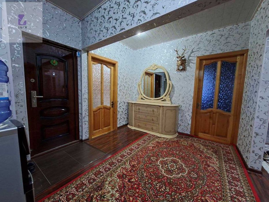 4х комнатная квартира 110кв/м на 2 этаже по ул.Октябрьская