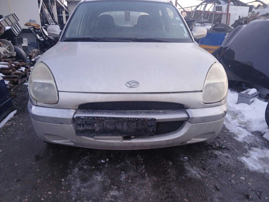 Daihatsu Sirion 1.0 4x4, 2000 г на части