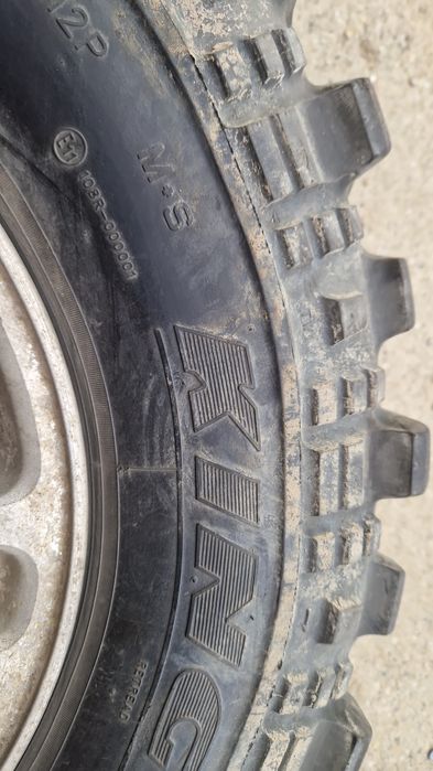 Cauciucuri + jante aliaj OFF ROAD EXTREME  4x4 Kinrin 265/75/16 în