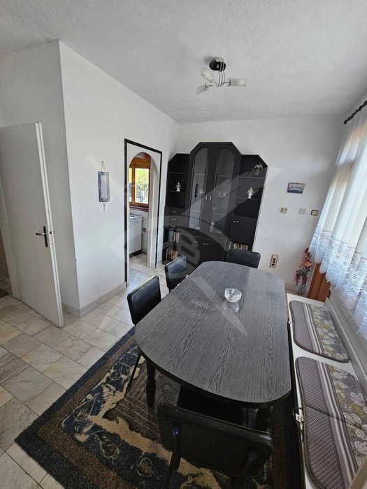 Дава се под наем Къща в с. Строево, Област Пловдив - 150 кв.м за 500 € - Снимка #1