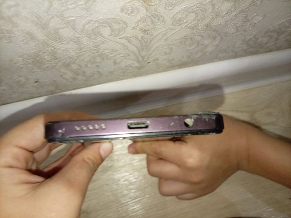 Vivo y27s телефон