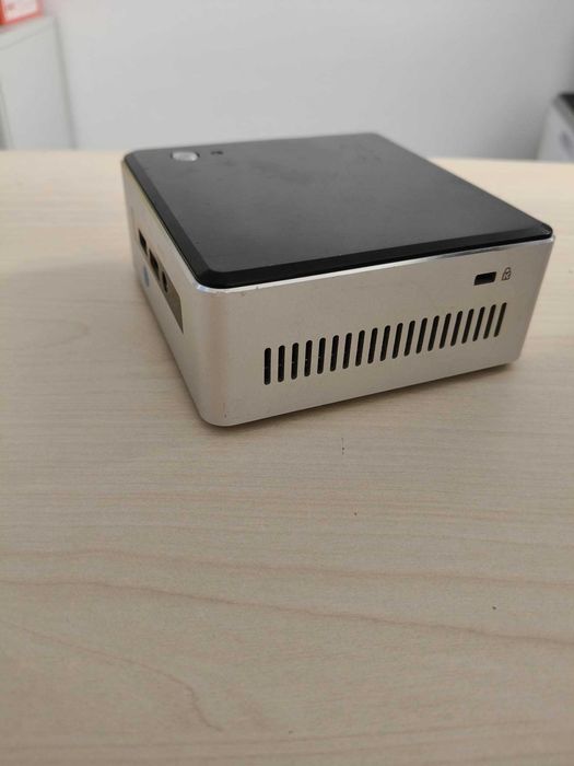 Mini PC Intel NUC5I5RYH, i5-5250U, 12 Gb RAM, HDD 1 Tb, Windows 10 PRO