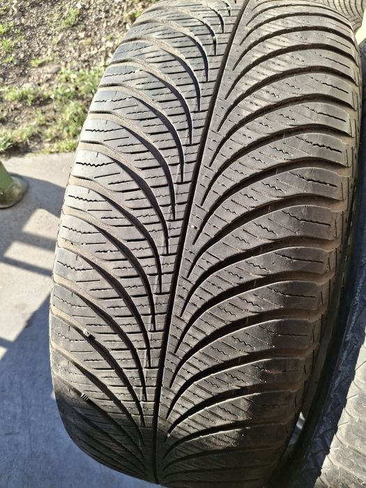 2 Anvelope All season 255 55 r19 Goodyear