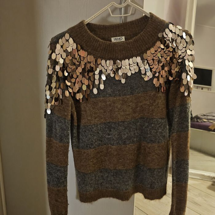 Вълнен пуловер Liu jo