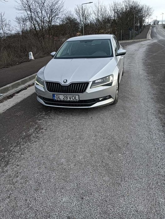Vând Skoda Superb 1.6 TDI 2016